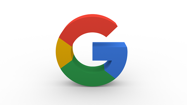 شعار Google على خلفية بيضاء.
