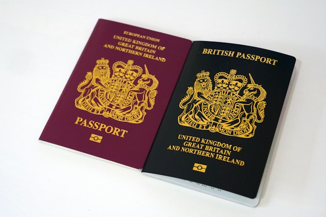 UKVI Translation: Get Your Papers Ready for UK Visa Success 4 A European Union and a British are next to each other on a table.